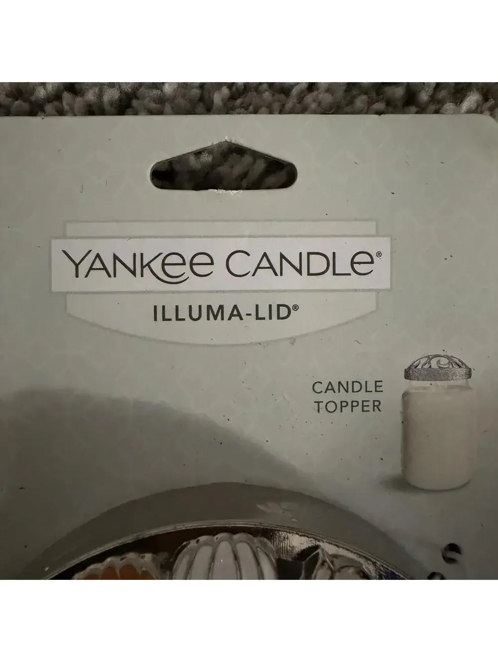 Yankee Candle Illuma-Lid Candle Topper with Green Truck and Pumpkin Design